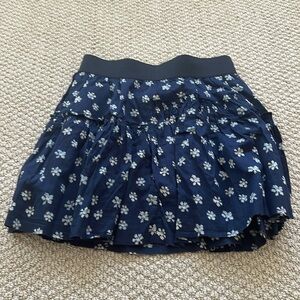 Navy with white flowers, Beautiful skirt, fits comfortably, great condition
